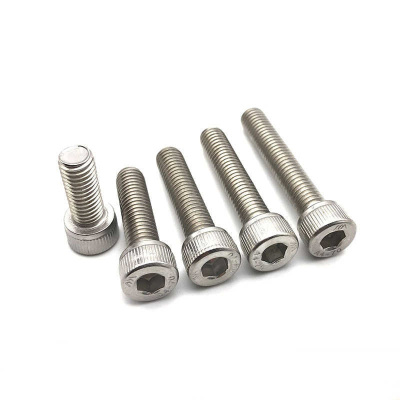 Болт для выноса M5x22мм